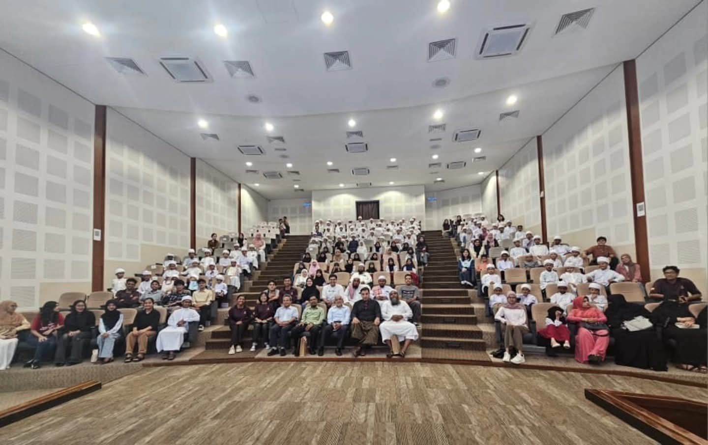 AIU AMSA Celebrates Little Stars Through Project HOPE 2025
