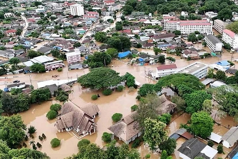 Rising Together Campaign: How AIU Students Mobilized for Myanmar Flood Relief